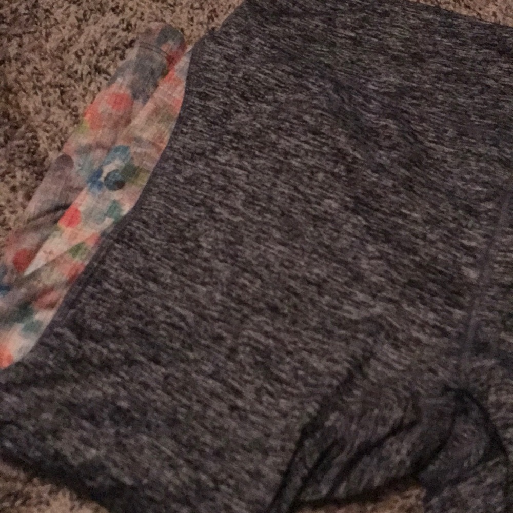Guc lularoe jade large